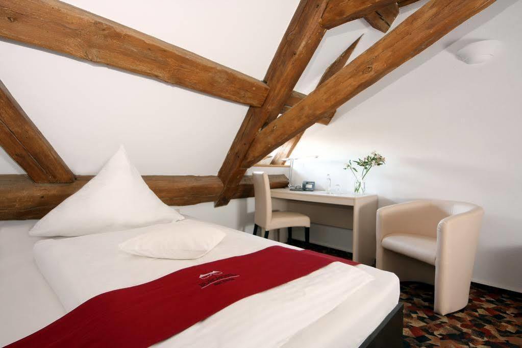 Burghotel Bad Belzig ภายนอก รูปภาพ