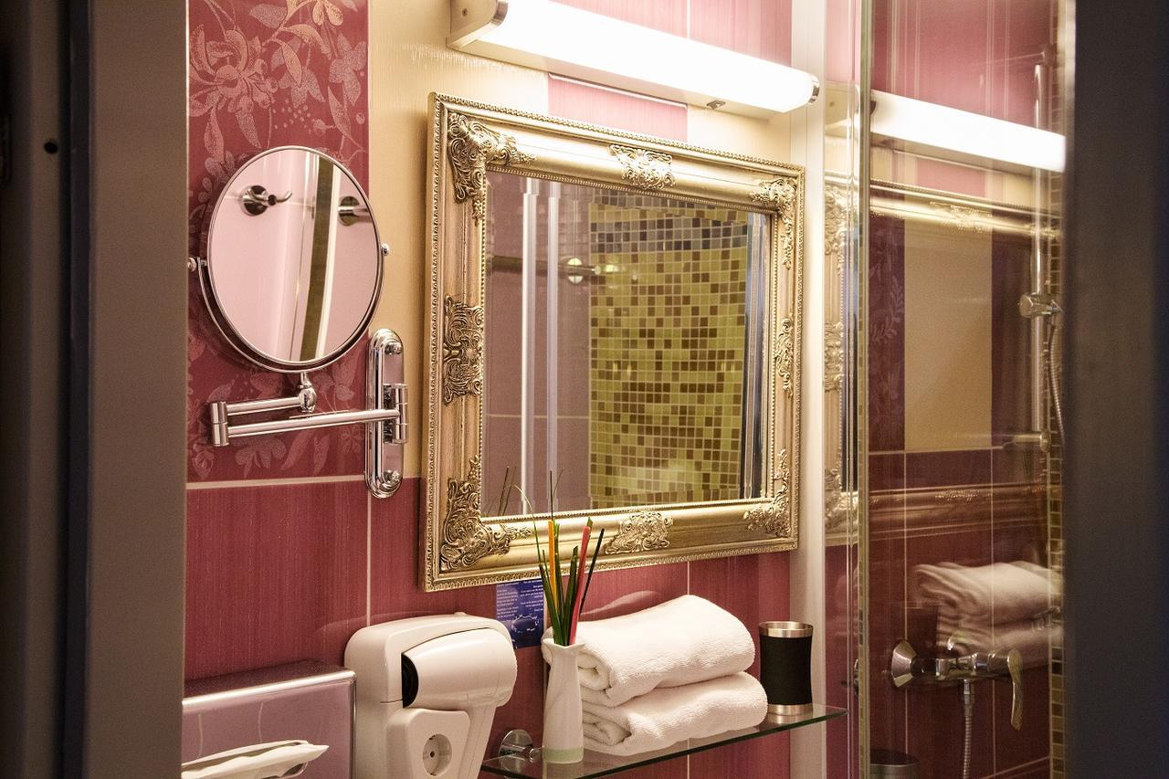 Burghotel Bad Belzig ภายนอก รูปภาพ